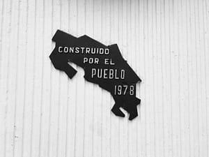 Construido por el Pueblo