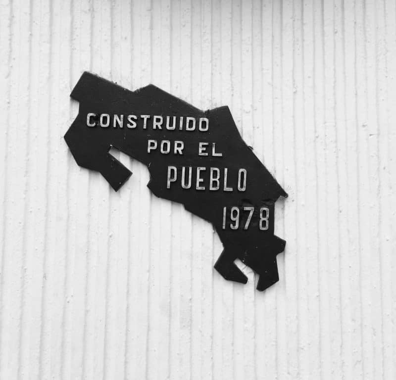 Construido por el Pueblo